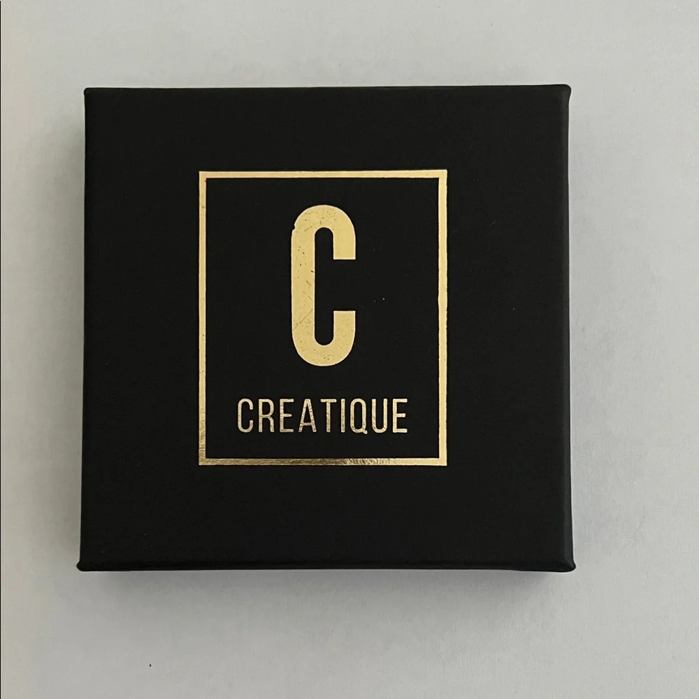 BLACK ENGRAVED “SON” DOG TAG NECKLACE
BRAND NEW IN BOX
💎GREAT HOLIDAY GIFT💎 - Picture 7 of 8